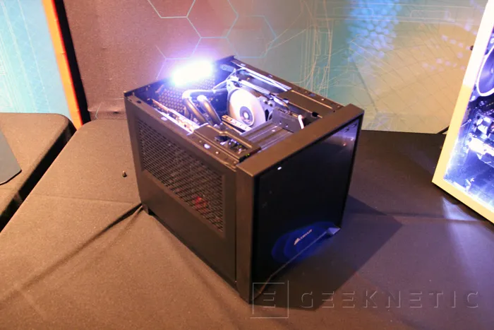 Corsair Obsidian 250D, nueva torre mini-ITX para equipo potentes, Imagen 2