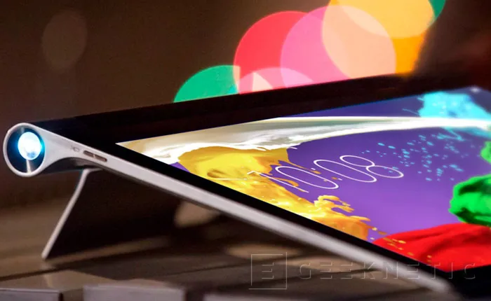 Lenovo integra un proyector en su nuevo Yoga Tablet 2 Pro, Imagen 1