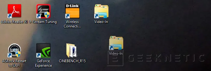 Geeknetic Como anclar una carpeta en la barra de herramientas en Windows 8 o Windows 8.1 5