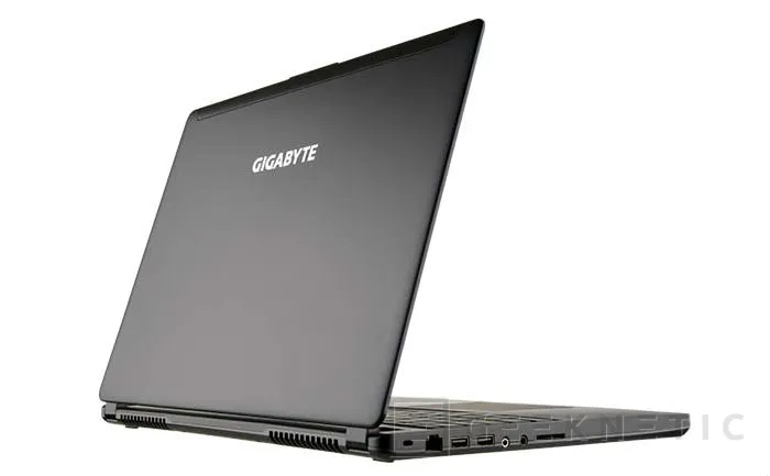 Geeknetic Gigabyte lanza el ultraligero P35Xv3 UltraForce de 15.6&quot;  2