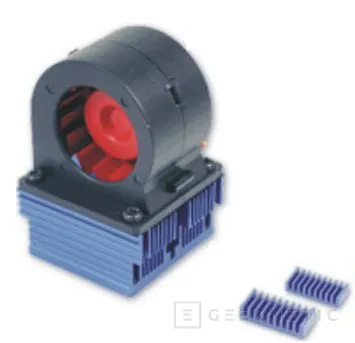 Regulador de ventilador y ventilador de Thermaltake, Imagen 2