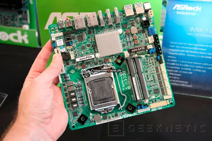 ASRock ya tiene una placa base LGA 1151 compatible con los procesadores Intel Skylake, Imagen 2