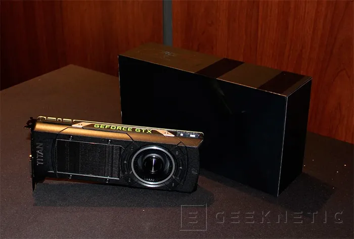Geeknetic Primer contacto con la Nvidia Geforce GTX Titan X 1