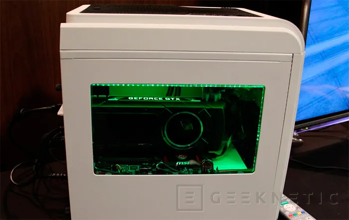 Geeknetic Primer contacto con la Nvidia Geforce GTX Titan X 4