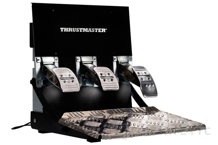 Thrustmaster T3PA-PRO, tres pedales metálicos para los entusiastas de la simulación, Imagen 1