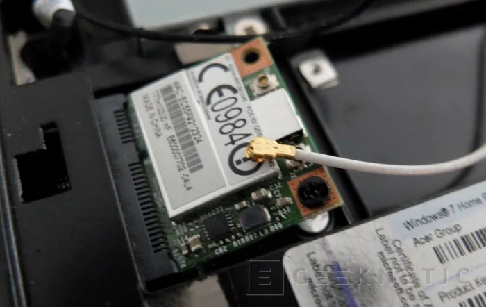 Geeknetic Mejora tu conectividad de tu portátil  añadiendo un chip Wifi-AC 5