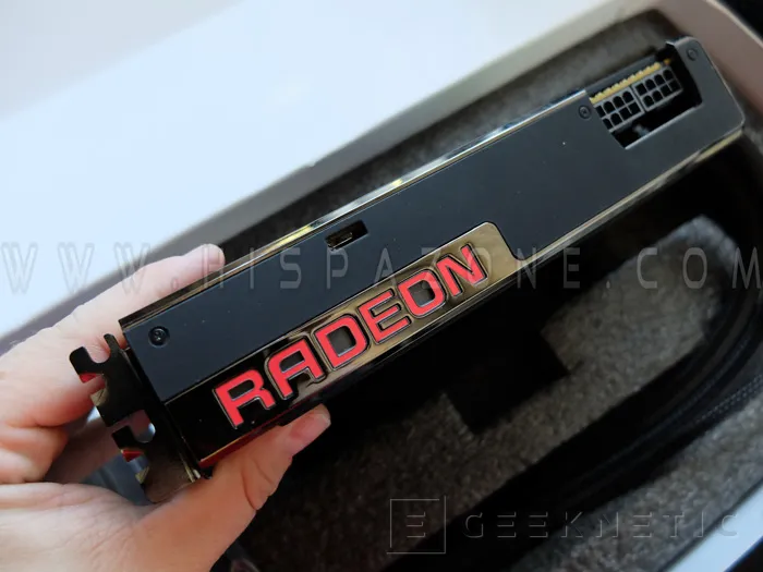Geeknetic Os desvelamos todos los detalles de las Radeon R9 Fury X 15