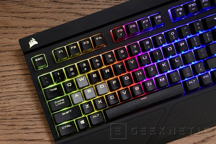 Corsair lanza dos nuevos teclados de la familia STRAFE con iluminación RGB, Imagen 2