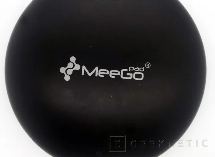 Geeknetic Meegopad introduce el T04. Menos “stick” y más HTPC. 1