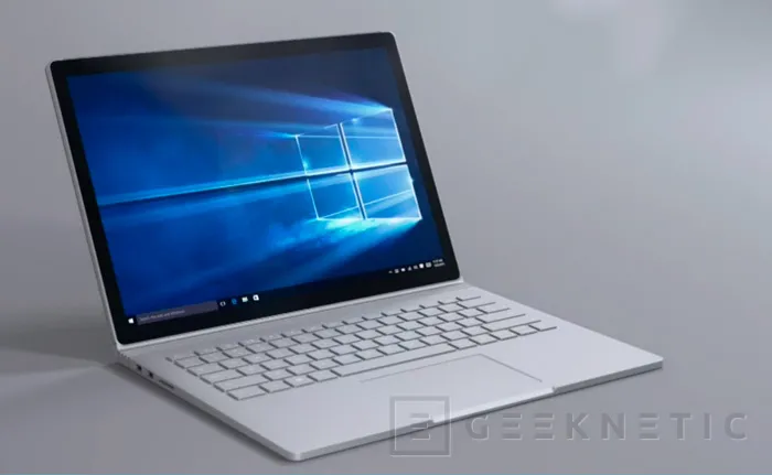 Geeknetic Microsoft sorprende con su primer portátil Surface Book 1