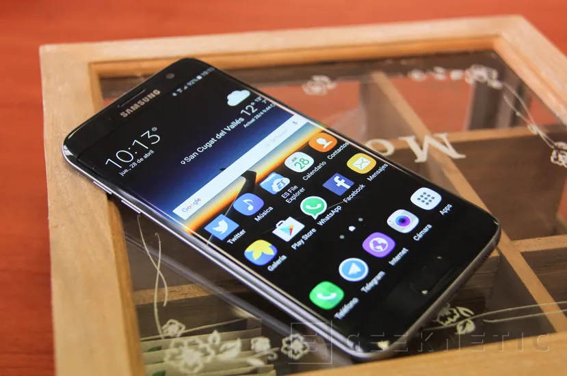 Geeknetic Samsung Galaxy S7 Edge 2