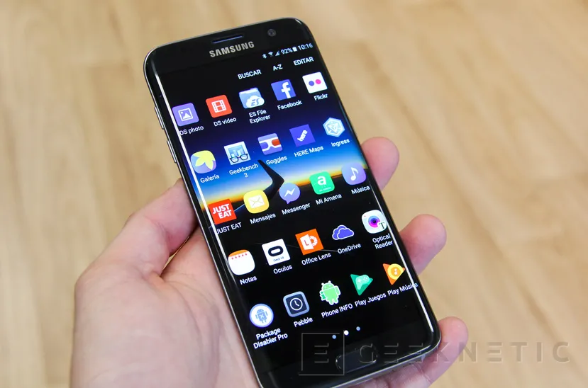 Geeknetic Samsung Galaxy S7 Edge 13