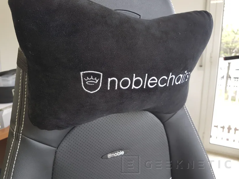 Geeknetic Review Silla Gaming noblechairs ICON 6