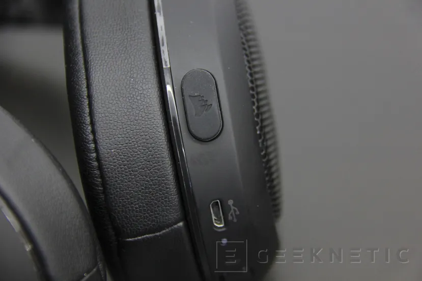 Geeknetic Review Auriculares Corsair HS70 Wireless 8