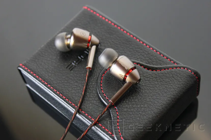 Geeknetic Review Auriculares 1MORE Quad Driver In Ear E1010 8