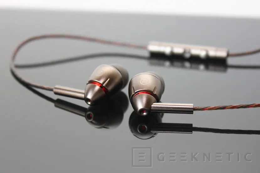 Geeknetic Review Auriculares 1MORE Quad Driver In Ear E1010 16