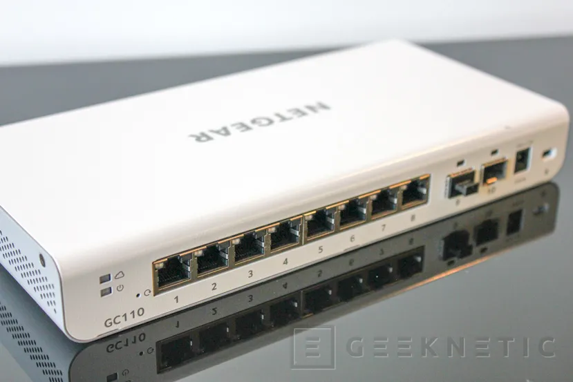Geeknetic Review Switch Netgear GC110 1