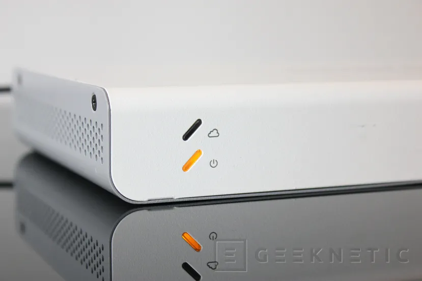 Geeknetic Review Switch Netgear GC110 3