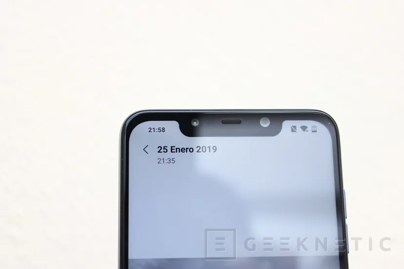 Geeknetic Review Xiaomi Pocophone F1 3