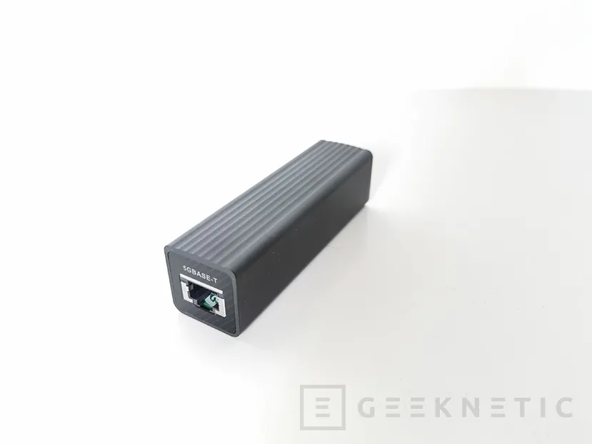 Geeknetic Review Adaptador QNAP QNA-UC5G1T USB 3.0 a 5 GbE 3