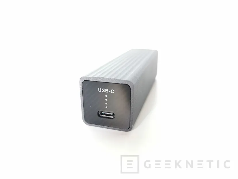 Geeknetic Review Adaptador QNAP QNA-UC5G1T USB 3.0 a 5 GbE 5