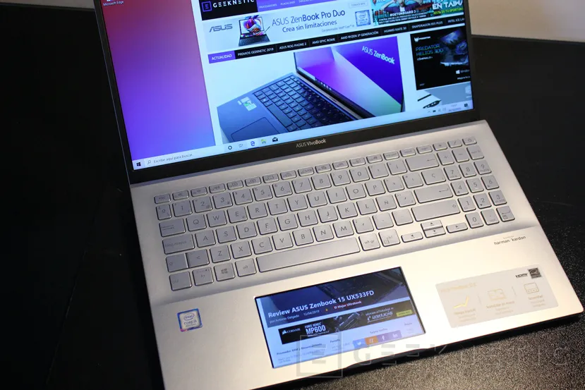 Geeknetic Review ASUS Vivobook S15 con ScreenPad 2.0 27