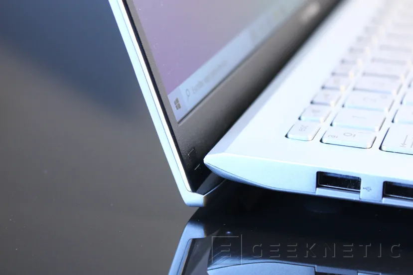 Geeknetic Review ASUS Vivobook S15 con ScreenPad 2.0 7