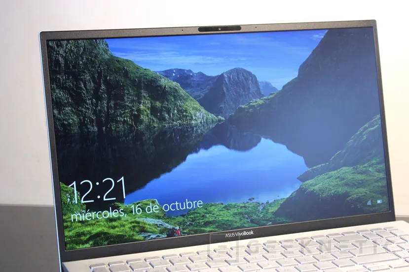 Geeknetic Review ASUS Vivobook S15 con ScreenPad 2.0 29