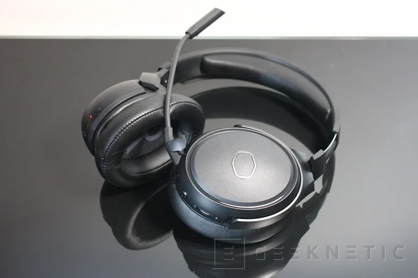Geeknetic Review Auriculares Cooler Master MH670 2