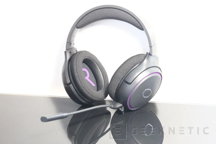 Geeknetic Review Auriculares Cooler Master MH630 13