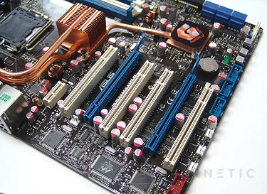 Geeknetic ASUS Commando: mission overclocking 5