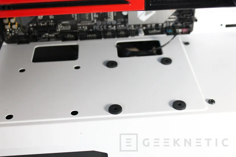Geeknetic Review Caja Cooler Master Masterbox TD500 Mesh 35