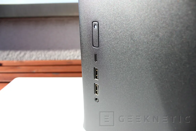 Geeknetic Review Caja Mini-ITX Fractal ERA 11