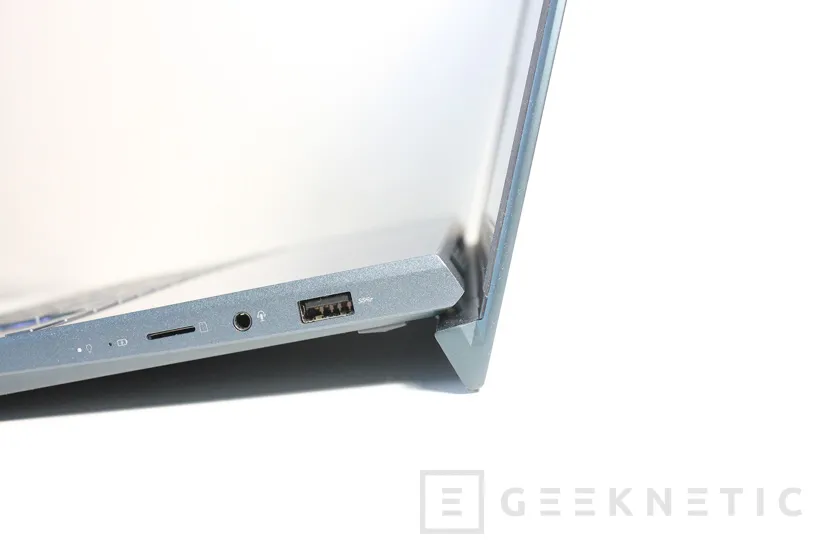 Geeknetic Review ASUS Zenbook DUO UX481FL 5