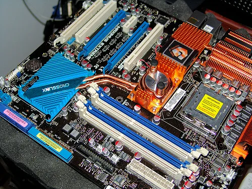 Geeknetic ASUS Maximus Extreme 7