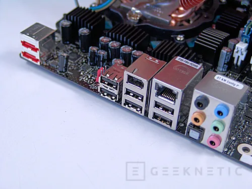 Geeknetic Intel Skulltrail 4GHz Vs. Core 2 Quad QX9770 4.8GHz 7