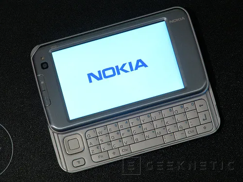 Geeknetic Nokia N810 Internet Tablet 3