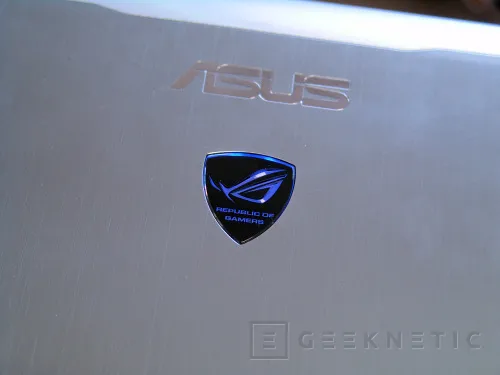 Geeknetic ¡EXCLUSIVA! ASUS G70s: El más potente portátil gaming de ASUS 5