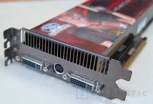 Geeknetic ATI Radeon 4870X2. Nvidia pierde el trono 13