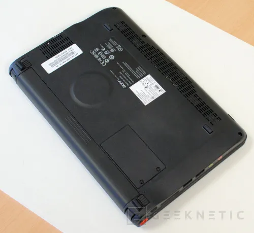 Geeknetic Acer Aspire One. El Netbook que ha iniciado la guerra de precios 6