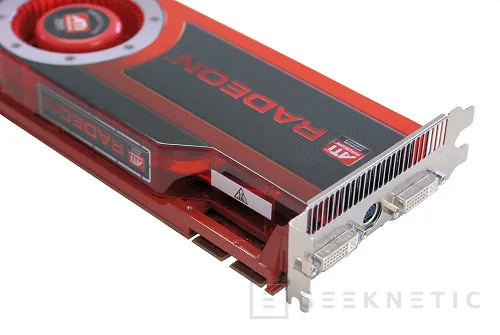 Geeknetic Radeon 4870 1GB. Montando un crossfire X3 10