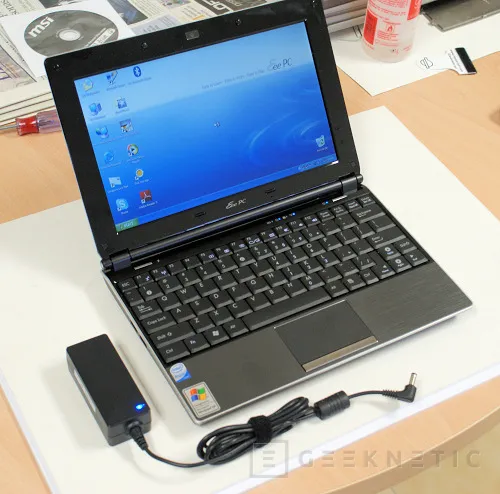 Geeknetic ASUS Eee 1002HA. El Netbook que marca las diferencias. Exclusiva 17