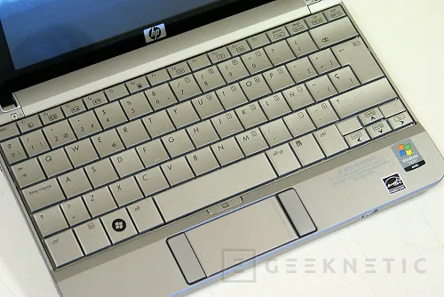 Geeknetic Comparativa de Netbooks de 8.9”. HP,Toshiba y ASUS frente a frente 9