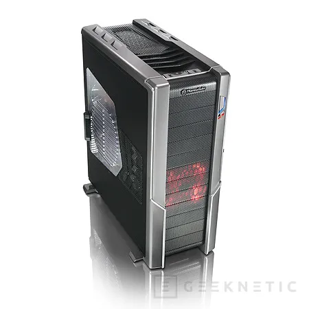 Geeknetic Supertorre Thermaltake Spedo Advance Package 1