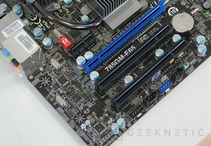 Geeknetic AMD 785G. Más prestaciones gráficas 7