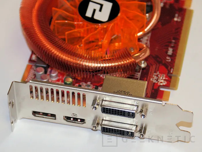 Geeknetic AMD Athlon 2 435. Tri-core a alta frecuencia 8