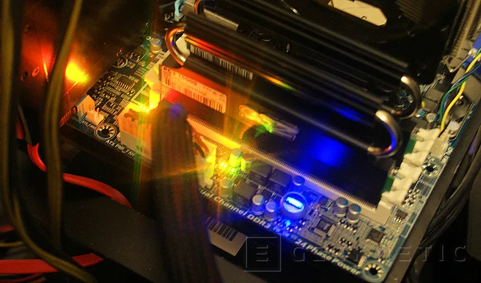 Geeknetic Actualidad P55. Gigabyte GA-P55-UD6 24