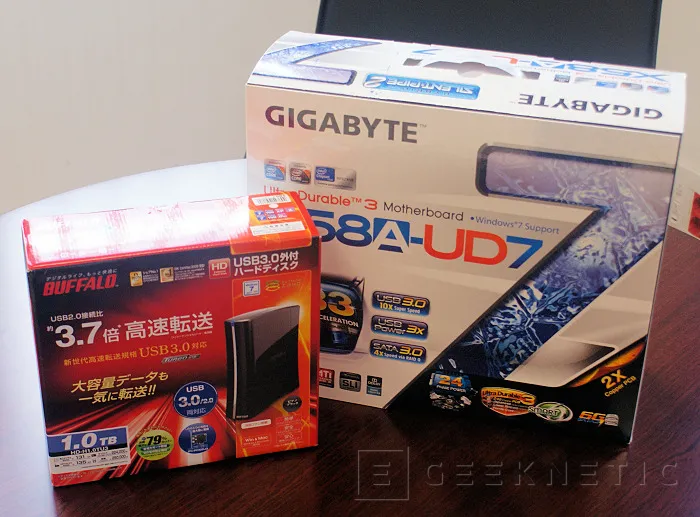 Geeknetic Gigabyte GA-X58A-UD7 Prereview 4