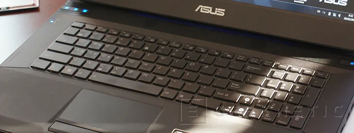 Geeknetic ASUS G73. Nuevo diseño, nuevas prestaciones e ilusión renovada 12