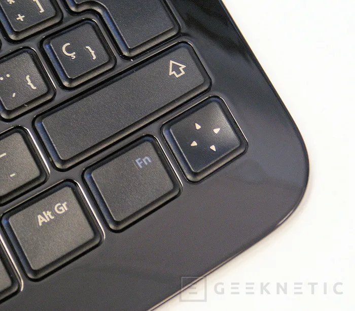 Geeknetic Microsoft Arc Keyboard 6
